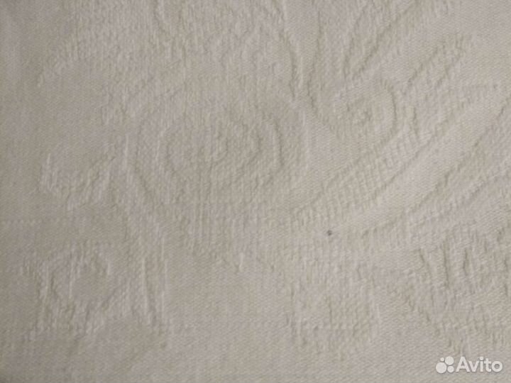 Покрывало х/б белое гобеленовой новое