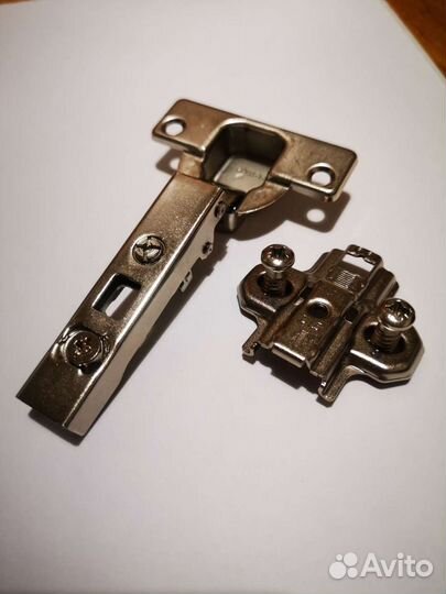 Петля мебельная Hettich