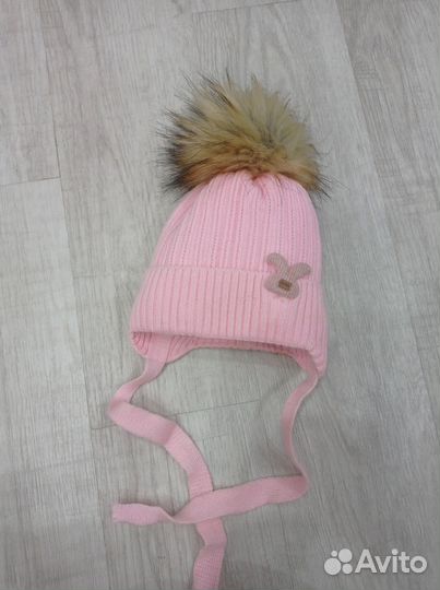 Шапка зимняя для девочки новая