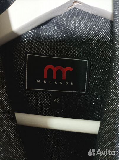 Жилет женский m reason 42