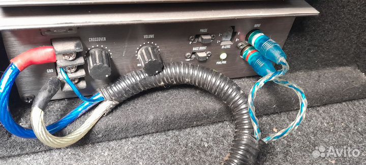 Активный сабвуфер