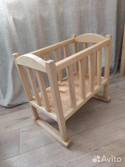Кроватка для кукол