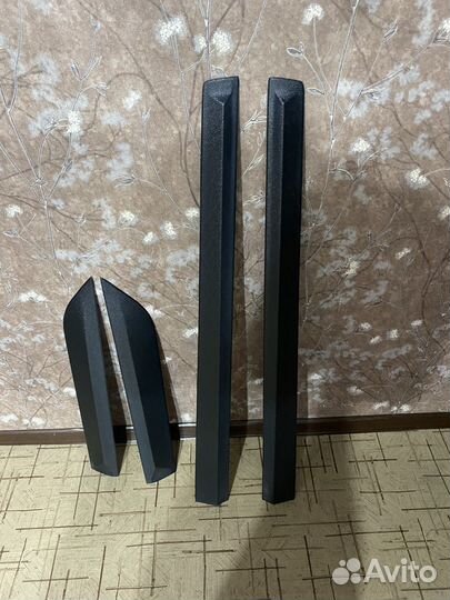 Молдинги дверей наружние LADA Vesta (sw,седан)