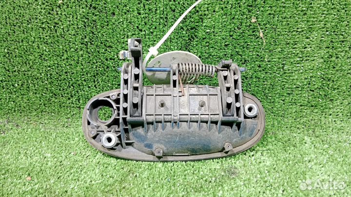 Левая передняя ручка chevrolet aveo t200