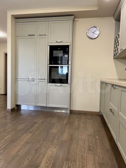 3-к. квартира, 77 м², 13/24 эт.