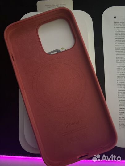 Чехол Apple MagSafe для iPhone 13 Pro