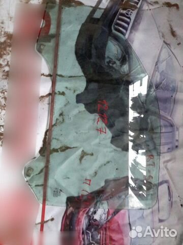 Стекло двери передней левой Mazda BT-50 2006-2012