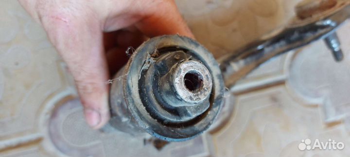 Рычаг передний левый Mercedes W210