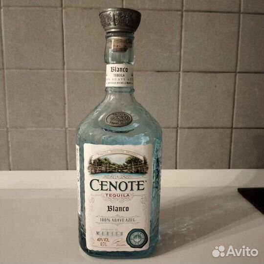 Графин бутылка текилы