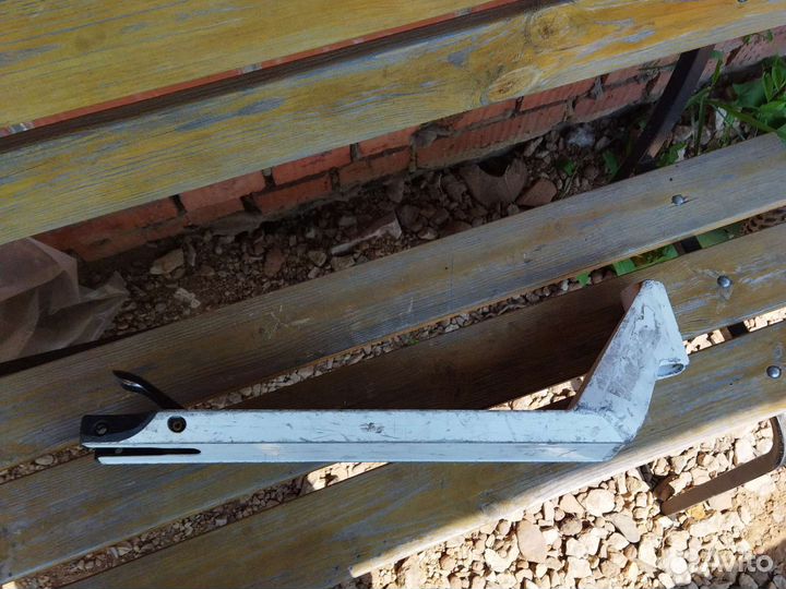 Дека на трюковой самокат