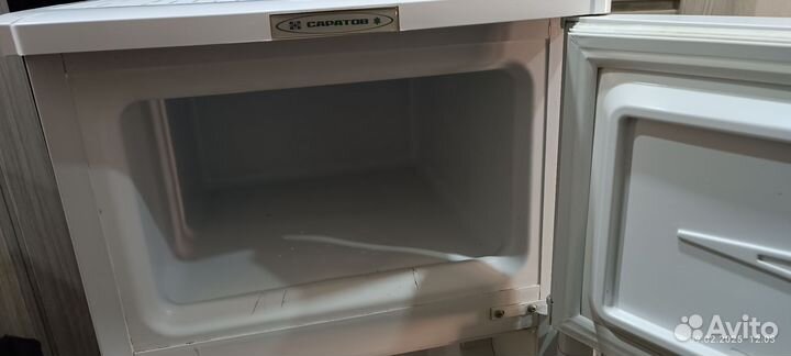 Продам холодильник бу