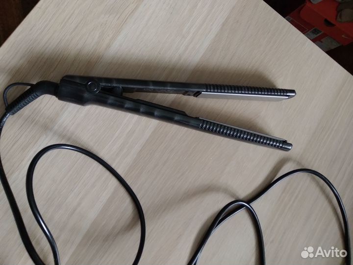 Выпрямитель для волос