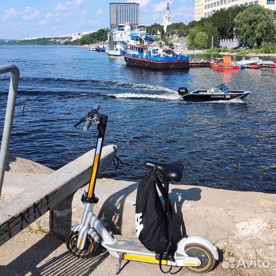 Электросамокат Ninebot KickScooter MAX G30LP