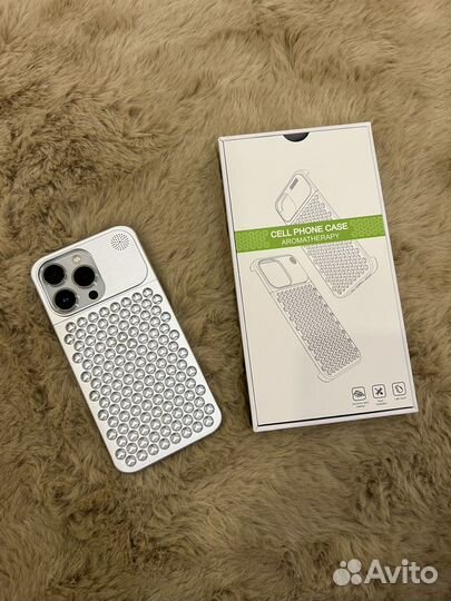 Алюминиевый чехол на iPhone 13 Pro