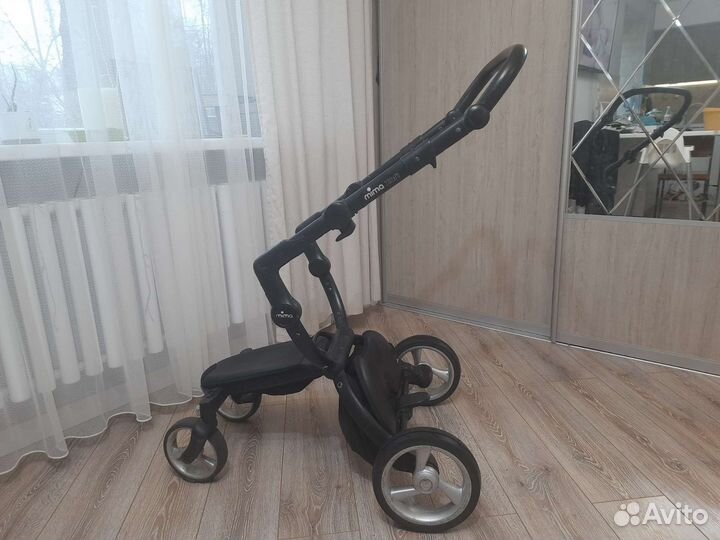 Коляска Mima Xari 2в1