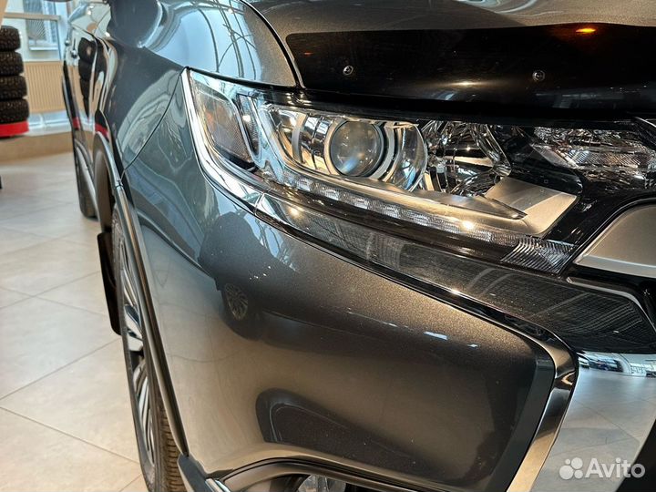 Mitsubishi Outlander 2.0 CVT, 2019, 77 921 км