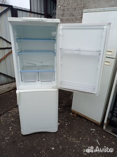 Холодильник Индезит Но Фрост