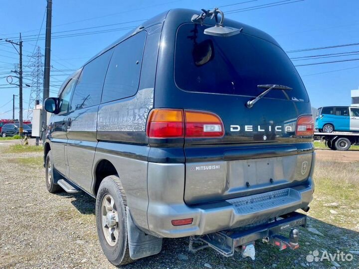 Мост задний Mitsubishi Delica PE8W 4M40 2002