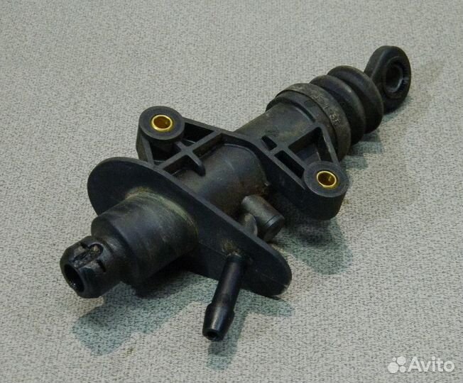 Цилиндр сцепления главный Ford Mondeo 2