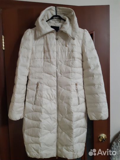 Пуховик женский 42 44