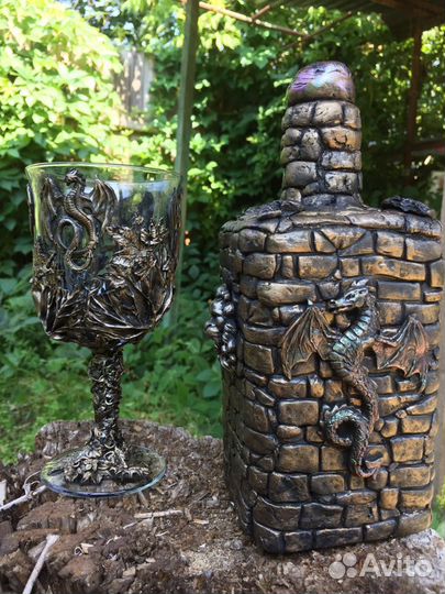 Бутыль кубок дракон лев дом драконов Таргариенов