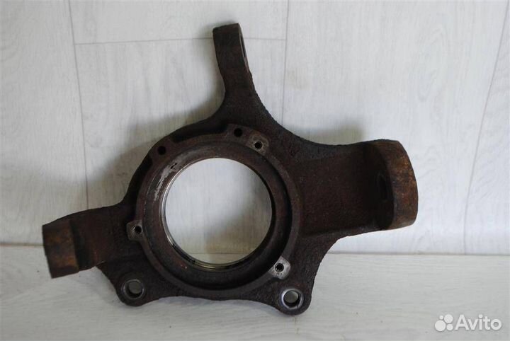 Кулак передний правый Kyron Actyon Sports Rexton