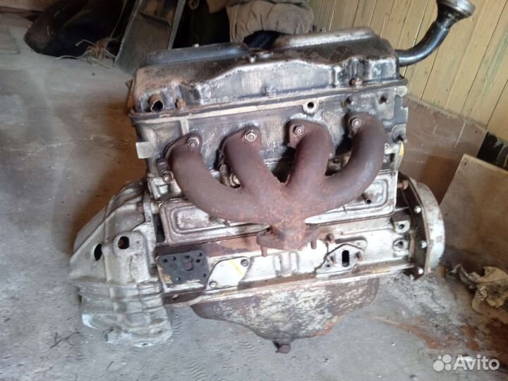 Запчасти на Москвич 403,407,408