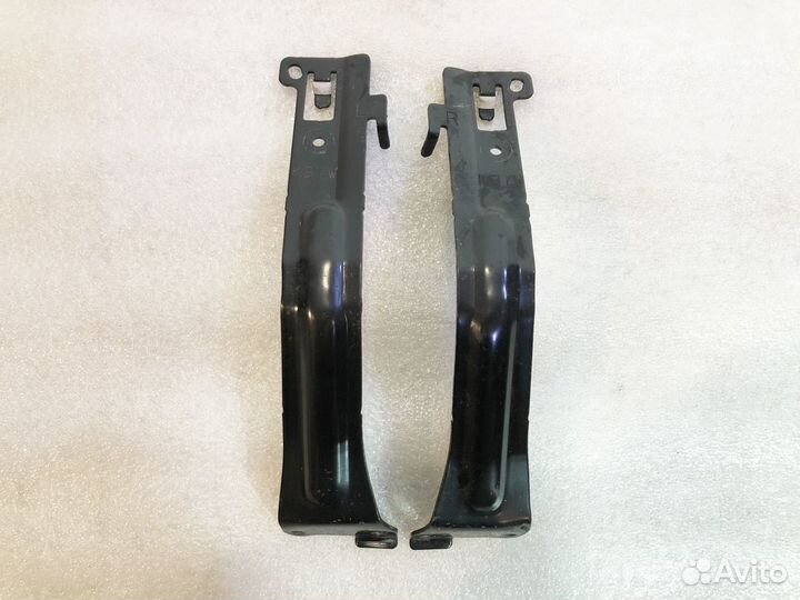 Кронштейн бампера задний левый Мазда сх5 KF mazda