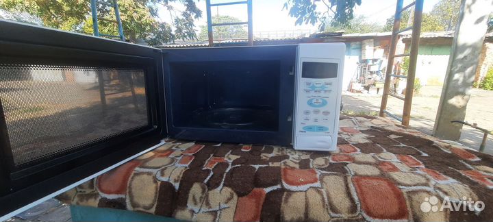 Микроволновая печь Самсунг
