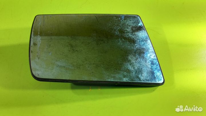 Зеркальный элемент правый для Mercedes-Benz