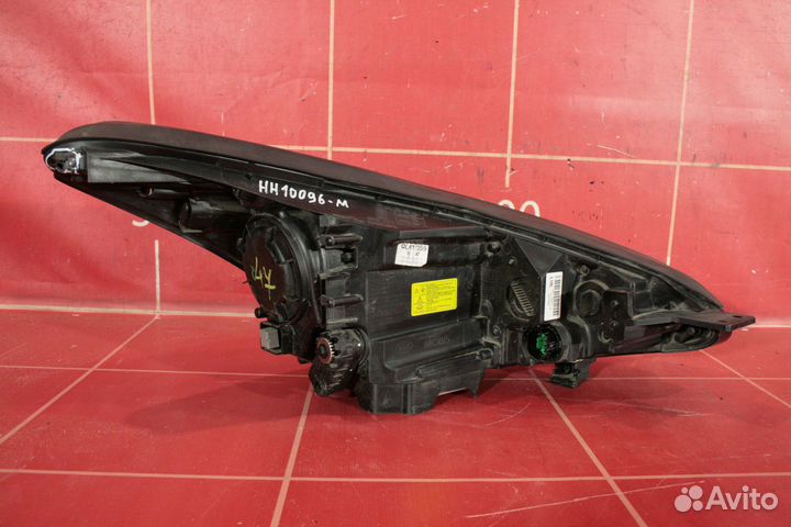 Фара левая Kia Sportage