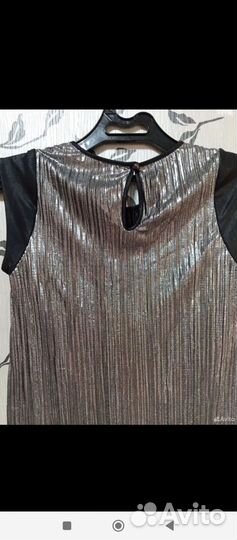 Платье женское как новое 44-46