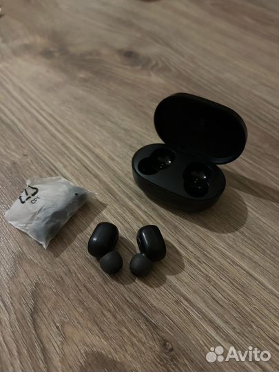 Беспроводные наушники xiaomi