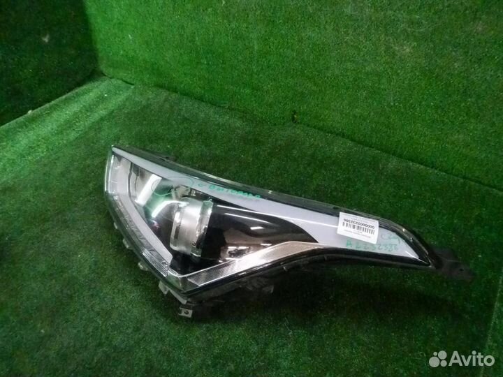 Фара левая Hyundai Creta