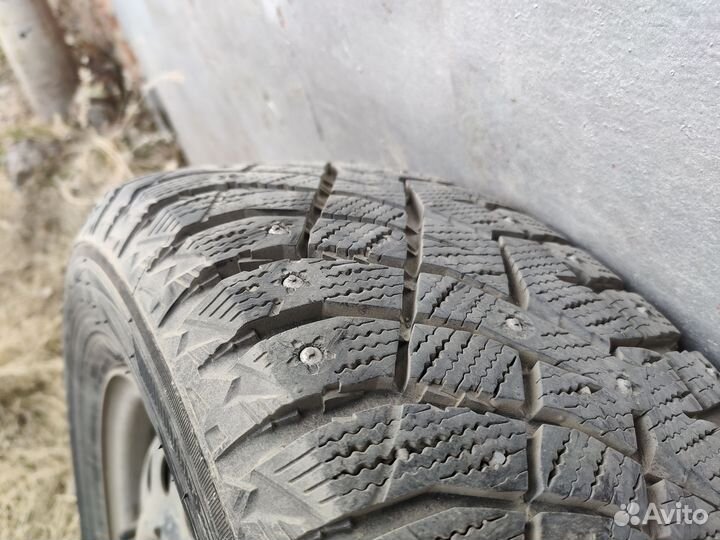 Nitto Therma Spike 195/65 R15