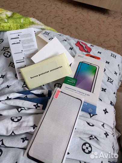 Стекло защитное на Oppo Reno 2z