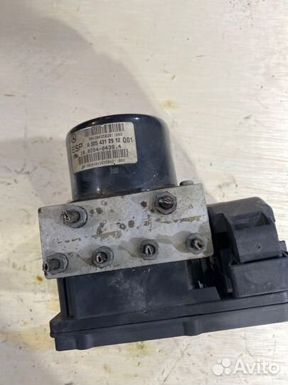 Блок abs Mercedes-Benz C-Class W203 M271E18ML