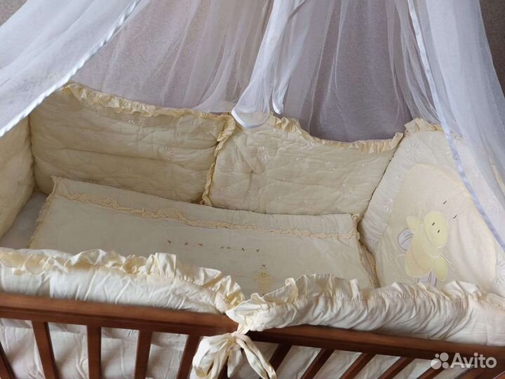 Кровать с балдахином