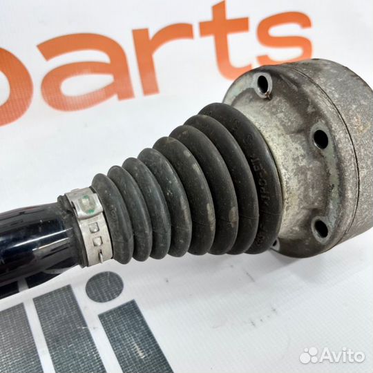 Привод задний правый Audi A5 8W 2018