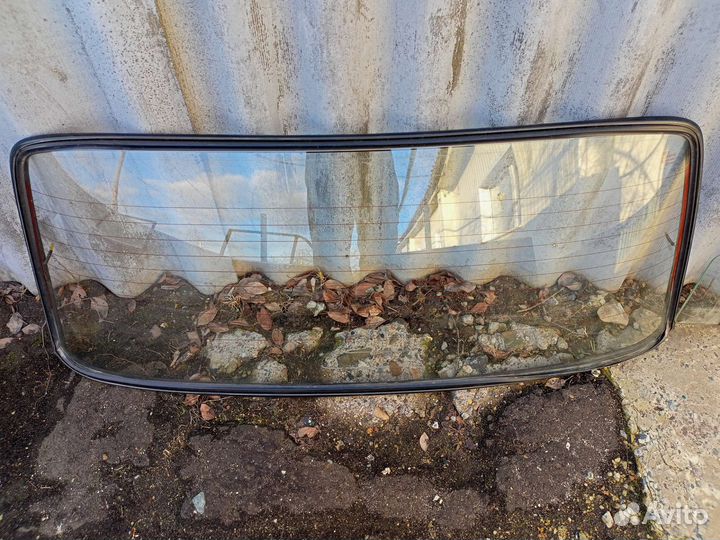 Стекло заднее 2107