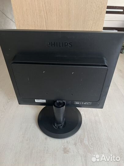 Монитор Philips 19 дюймов