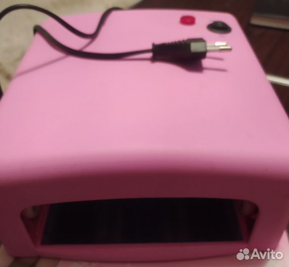 Лампа для сушки ногтей