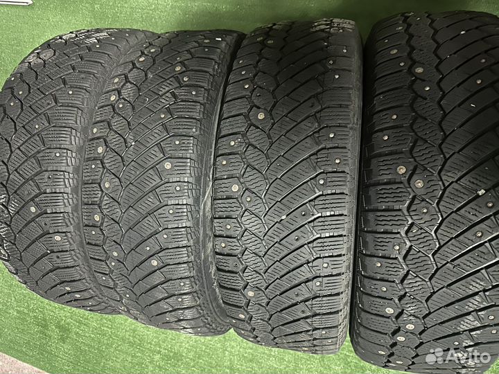 Continental ContiIceContact 215/65 R16