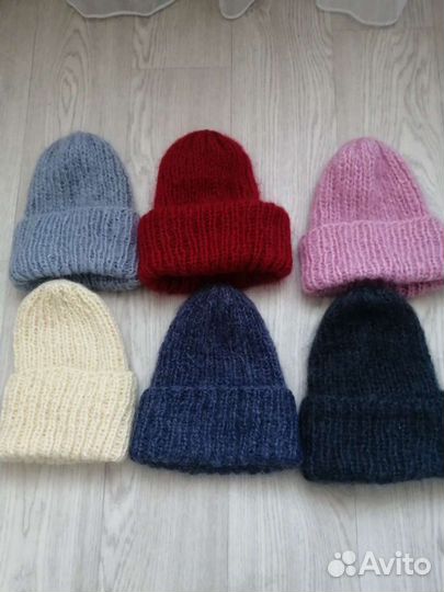 Шапка из мохера новая