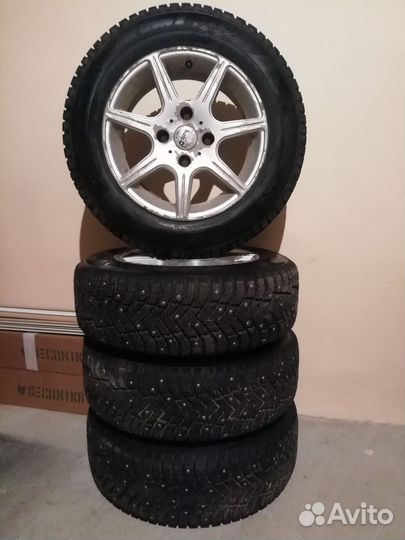 Колеса в сборе r15 зимние 195/65R15 4*114.3