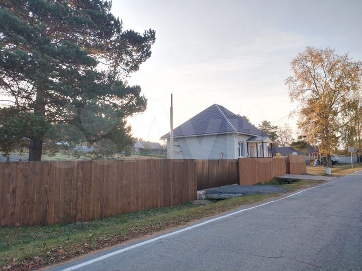 Дом 42 м² на участке 5 сот.