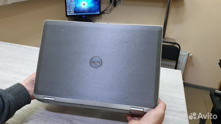 Ноутбук Dell (15.6