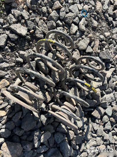 Пружина задняя Opel Astra H