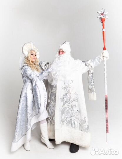 Поздравление Деда Мороза и Снегурочки