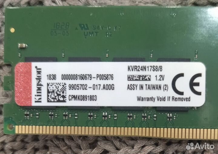 Оперативная память Kingston KVR24N17S8/8